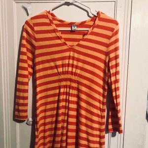 OLD NAVY Maternity top small orange stripe